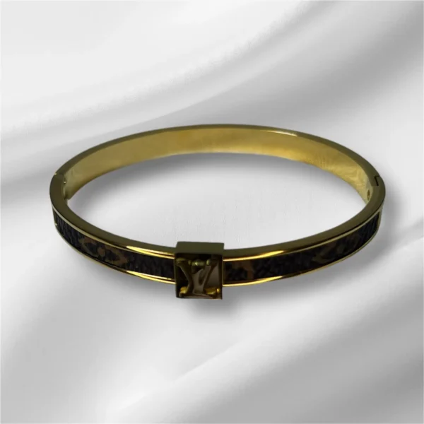 Goldtone Louis Vuitton Bracelet with Iconic LV Design - Image 3